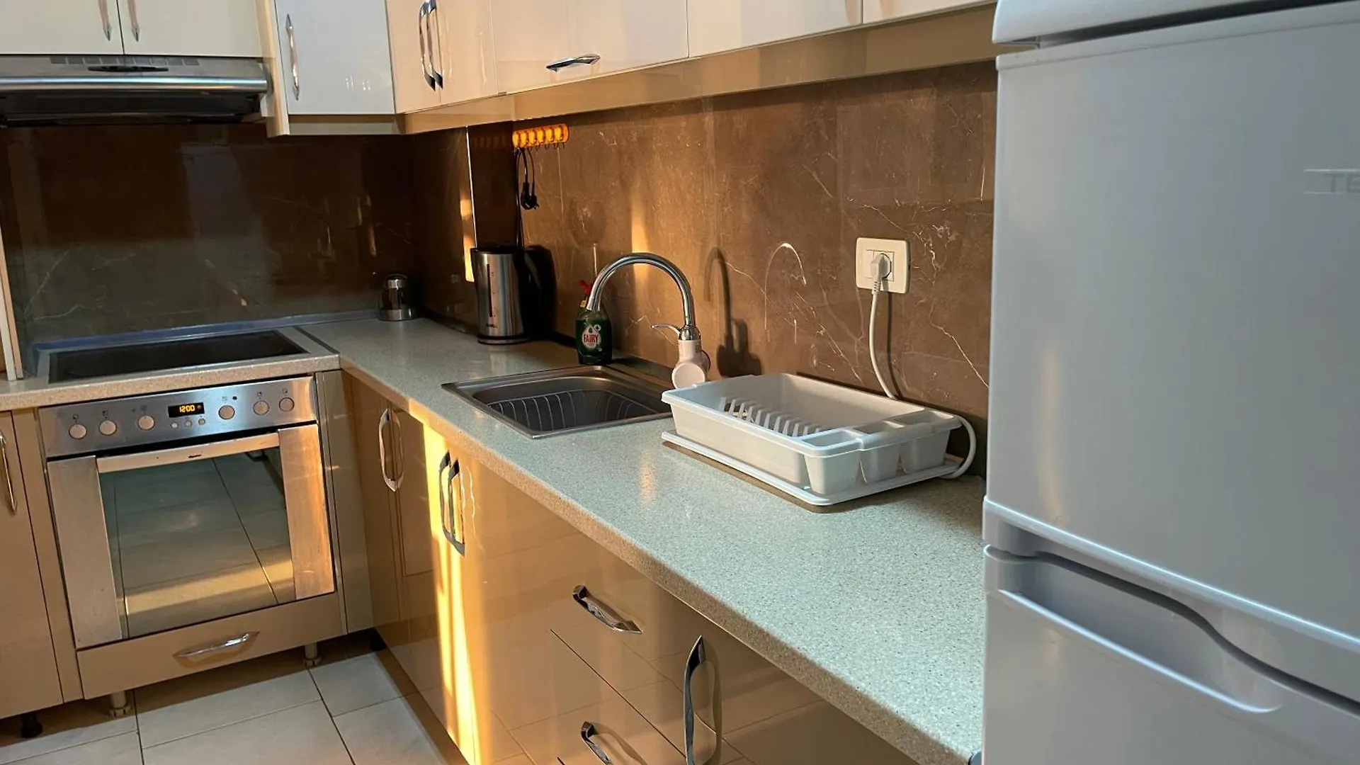 Sunny Coast Apartments Sarande