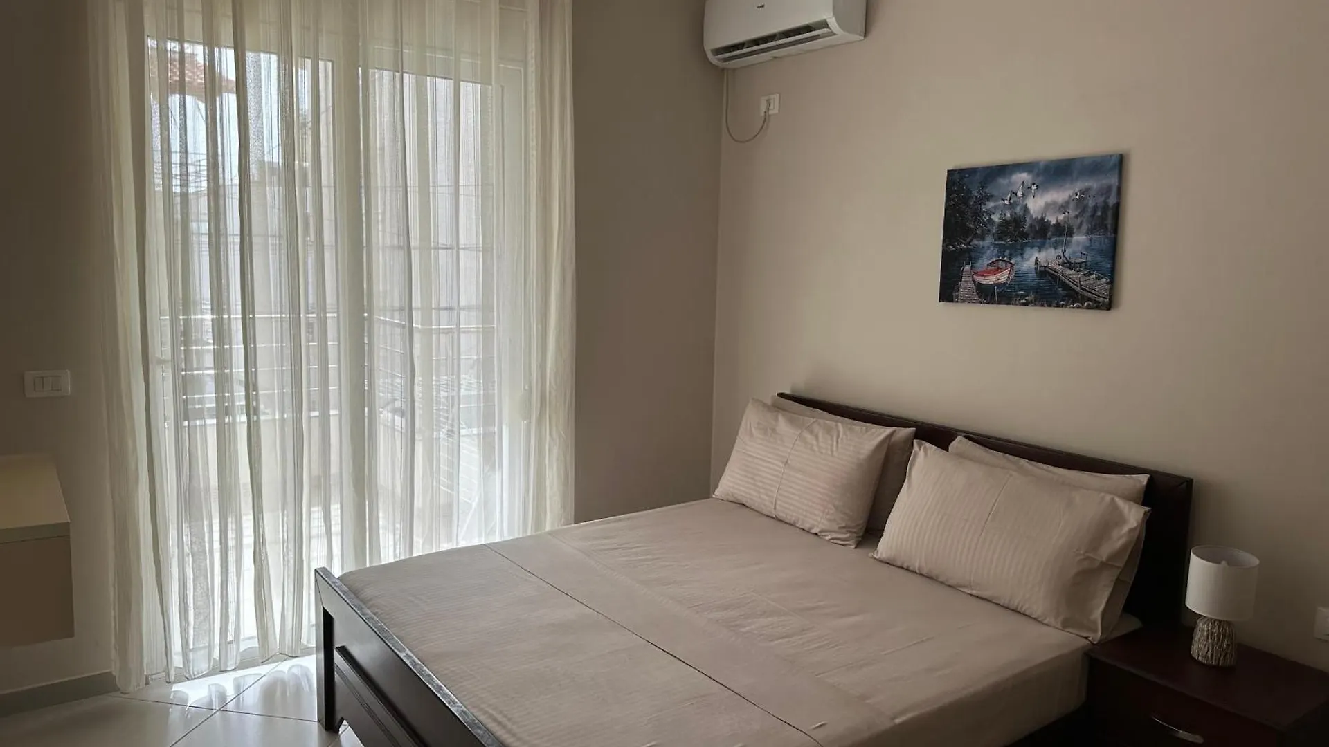 Sunny Coast Apartments Sarandë 0*,  Albania